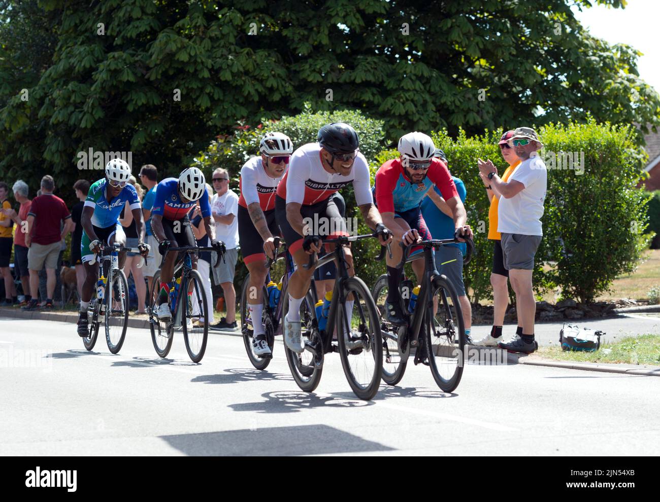 Das 2022 Commonwealth Games Radrennen für Männer, Hampton-on-the-Hill Village, Warwickshire,`s Stockfoto